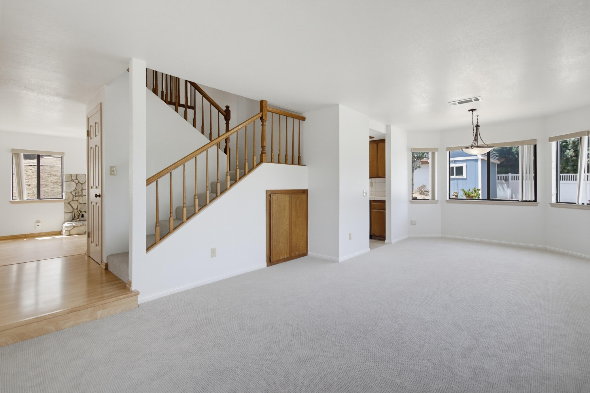 Virtual tour photo 9 of 62 for 1193 Phillips St