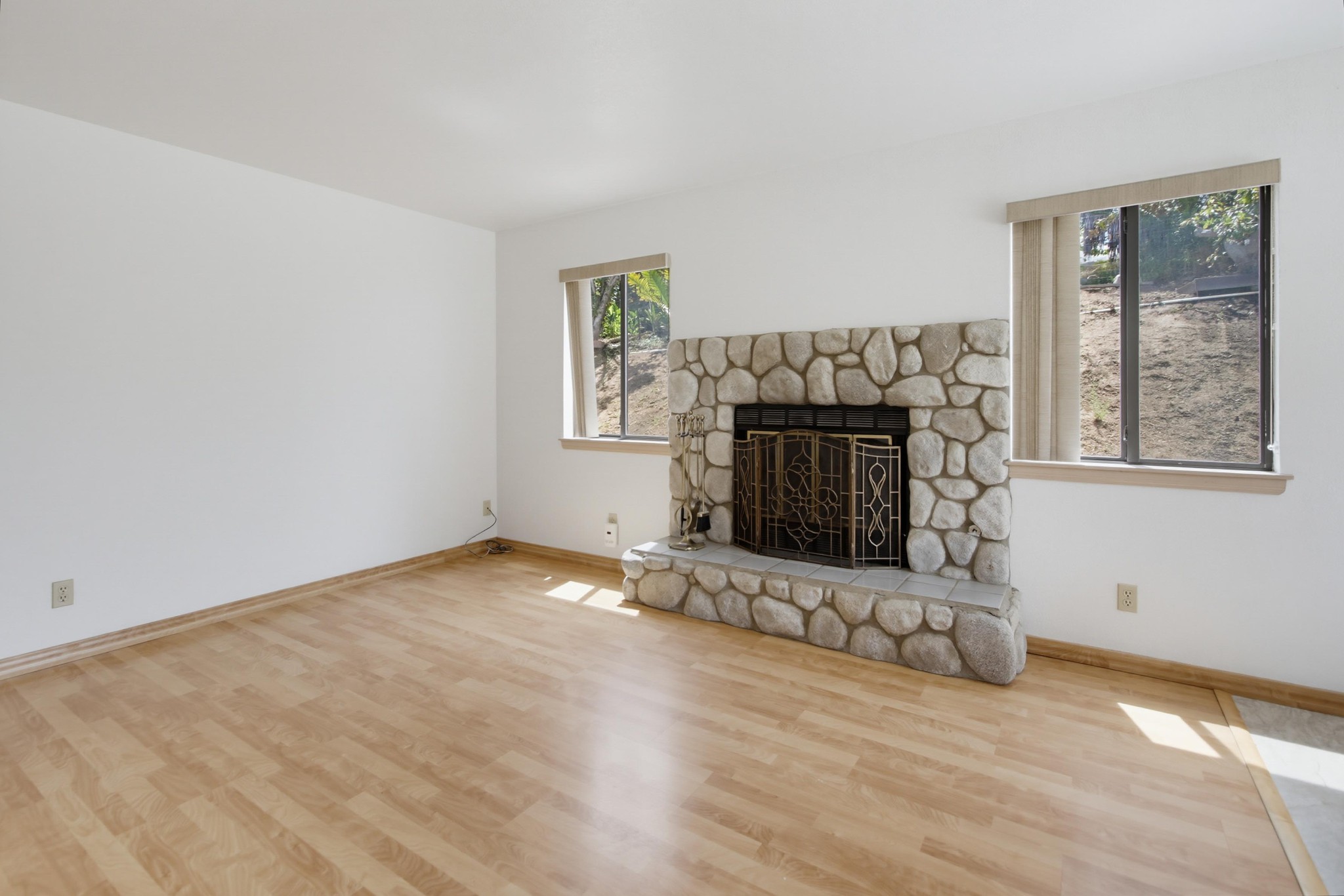 Virtual tour photo 20 of 62 for 1193 Phillips St