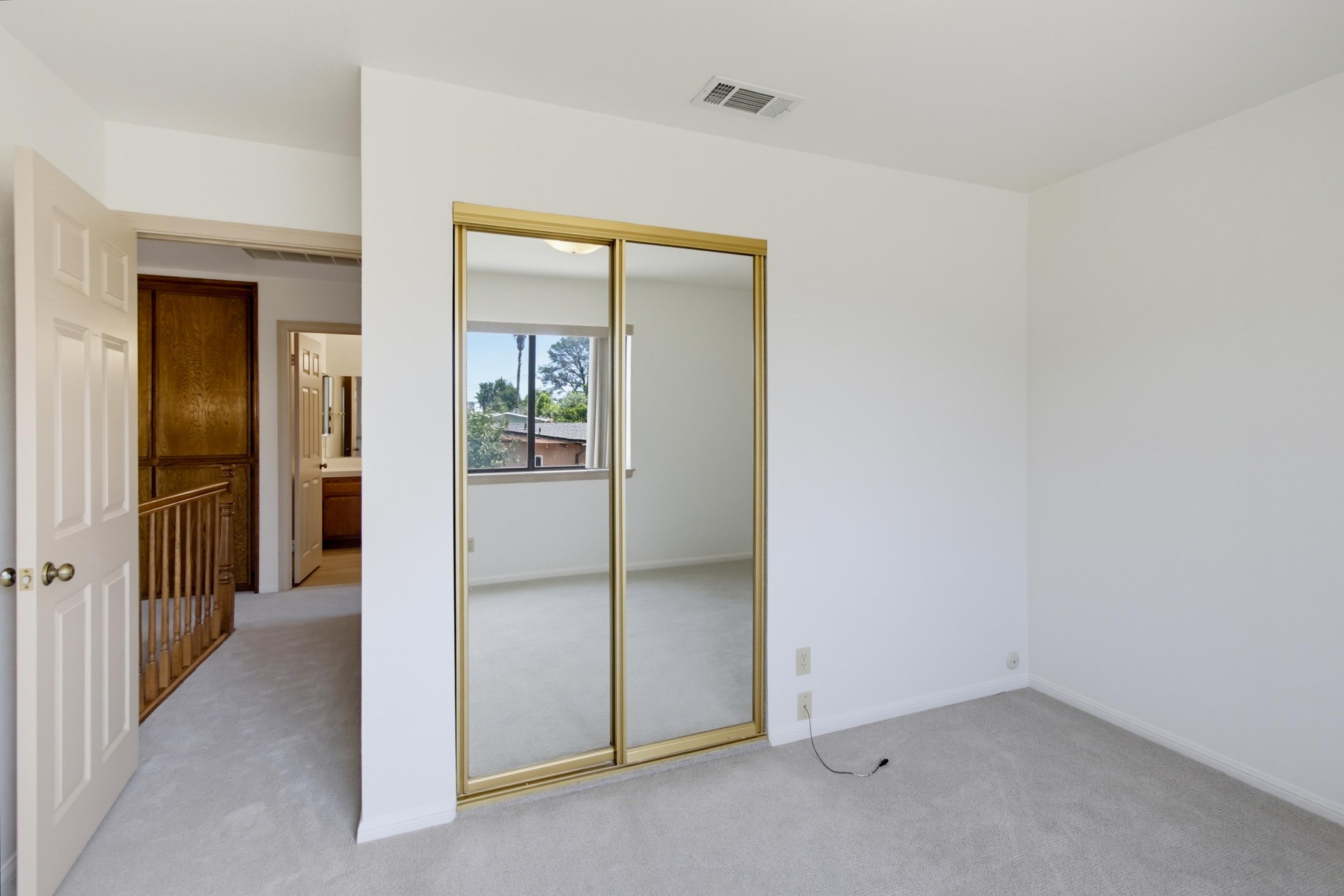 Virtual tour photo 29 of 62 for 1193 Phillips St