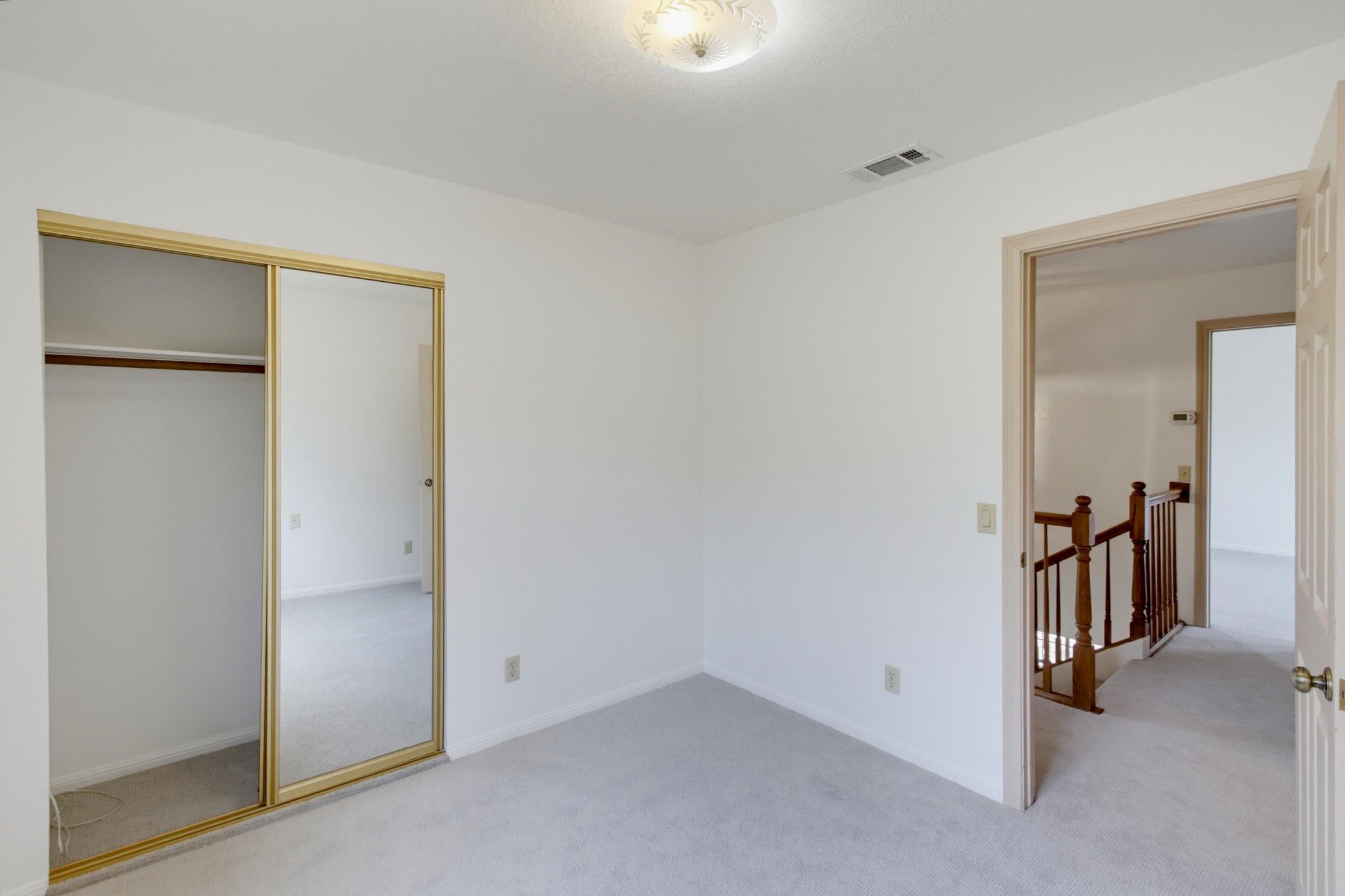 Virtual tour photo 33 of 62 for 1193 Phillips St
