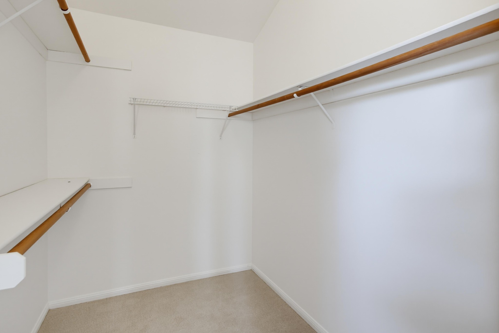 Virtual tour photo 40 of 62 for 1193 Phillips St