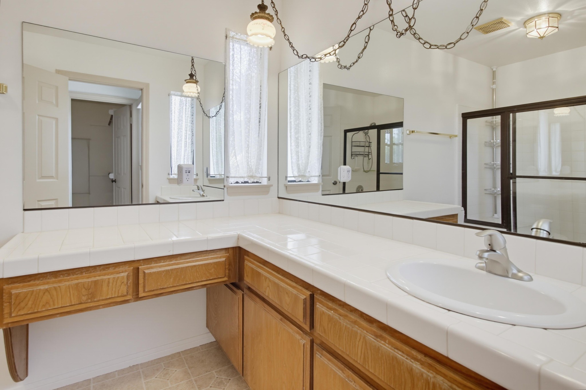 Virtual tour photo 41 of 62 for 1193 Phillips St