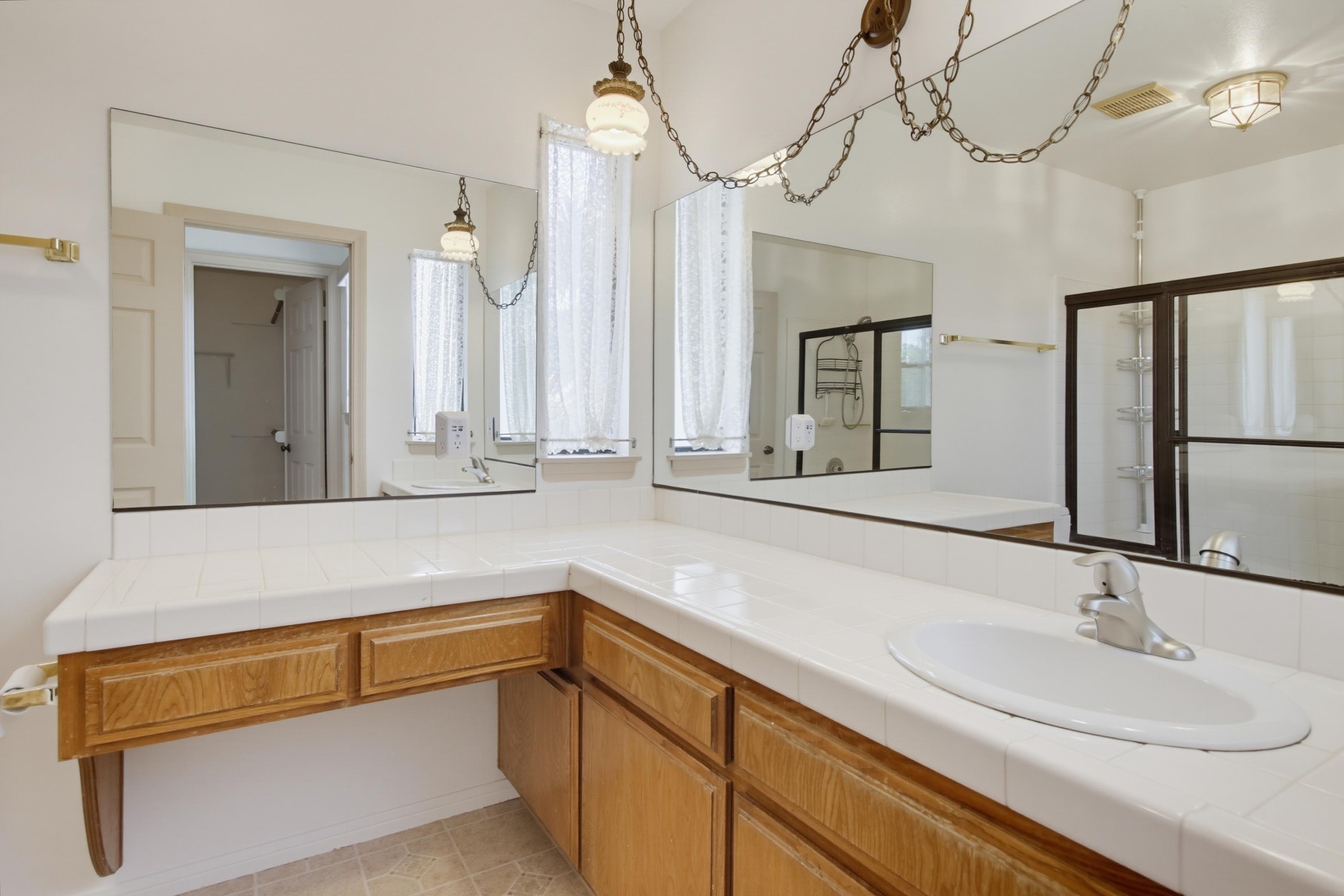 Virtual tour photo 44 of 62 for 1193 Phillips St