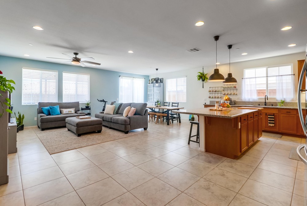 Virtual tour photo 7 of 46 for 1193 Tangelos Pl