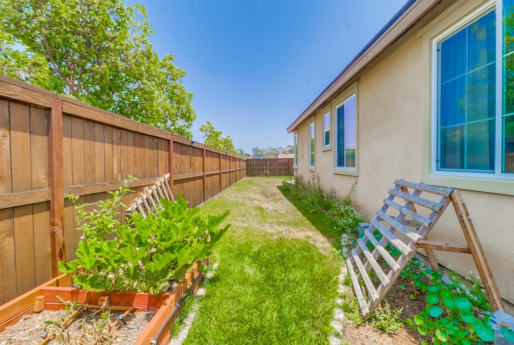 Virtual tour photo 45 of 46 for 1193 Tangelos Pl