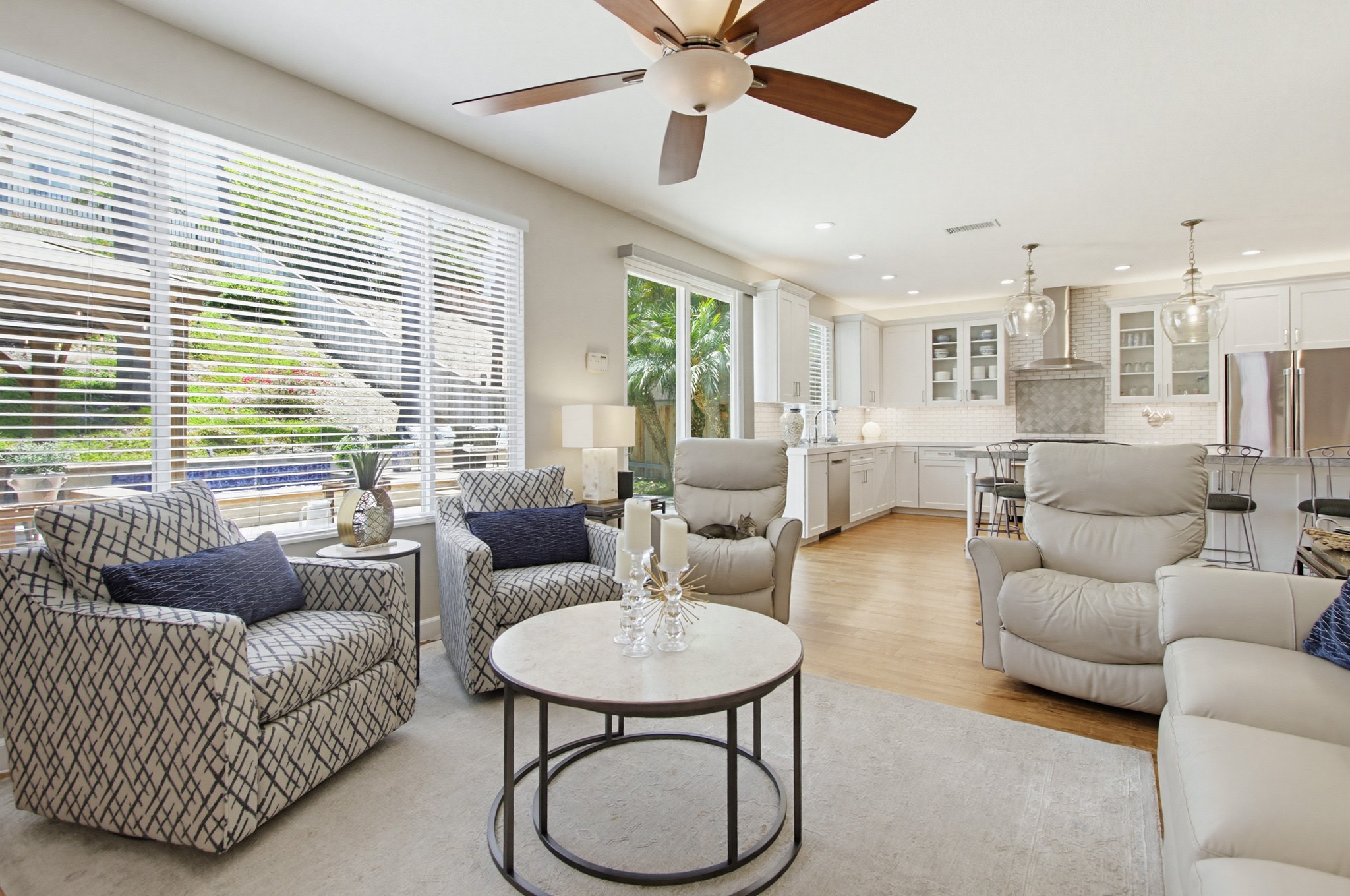 Virtual tour photo 10 of 75 for 11937 Mil Pitrero Rd