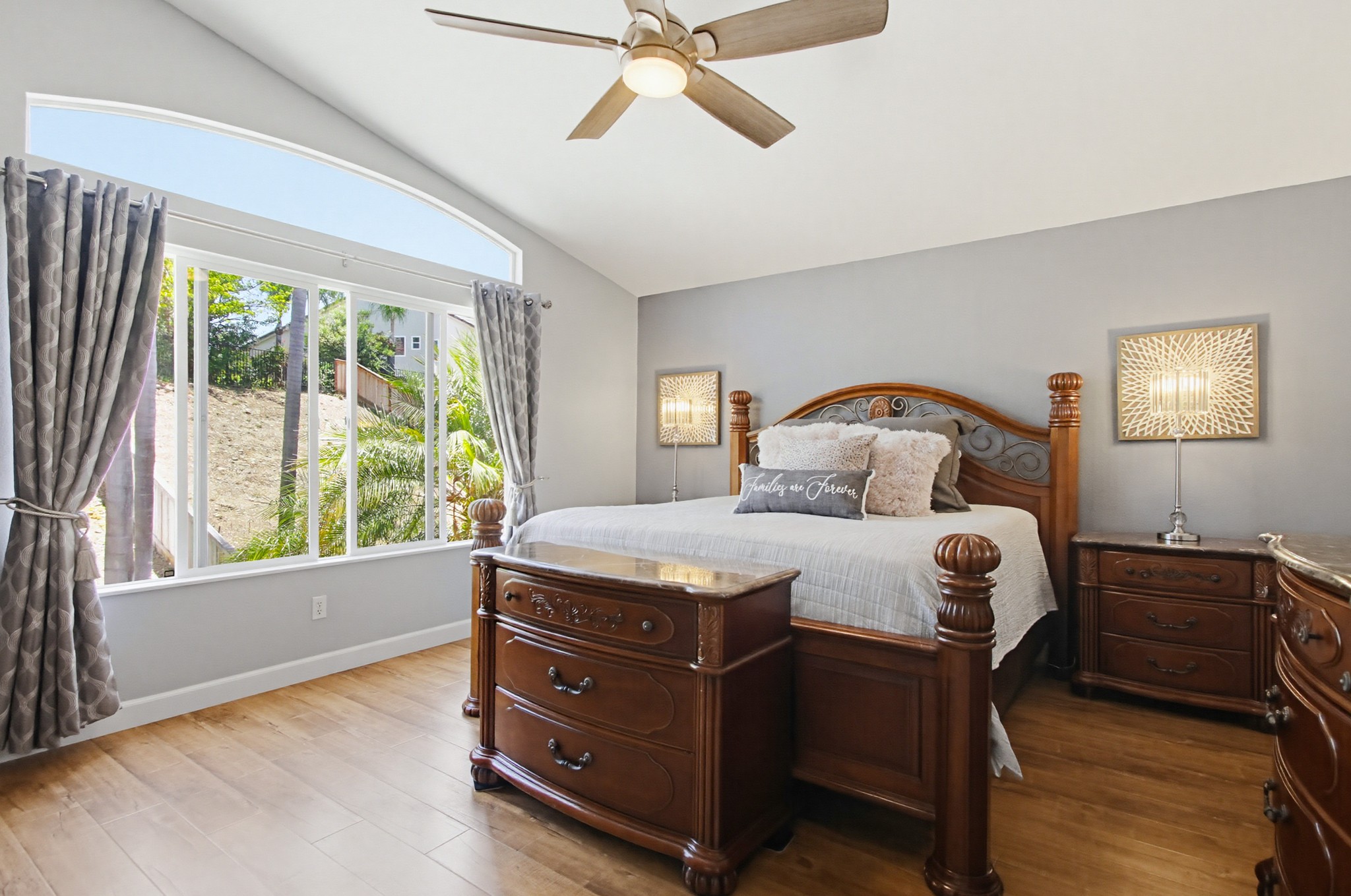 Virtual tour photo 38 of 75 for 11937 Mil Pitrero Rd
