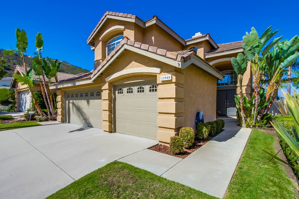 Virtual tour photo 5 of 67 for 11948 Chalon Ln