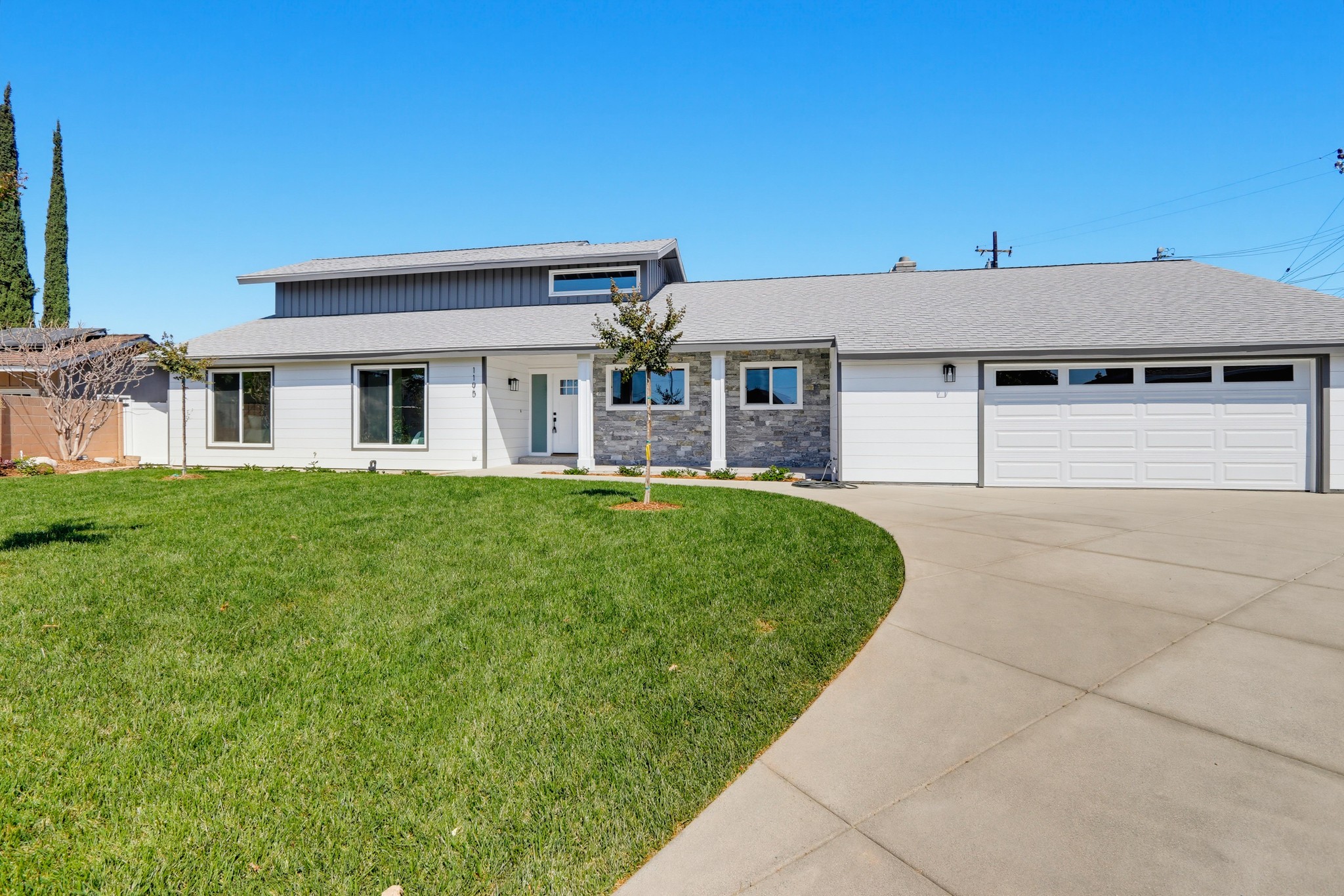 Virtual tour photo 41 of 40 for 1195 N Lincoln St