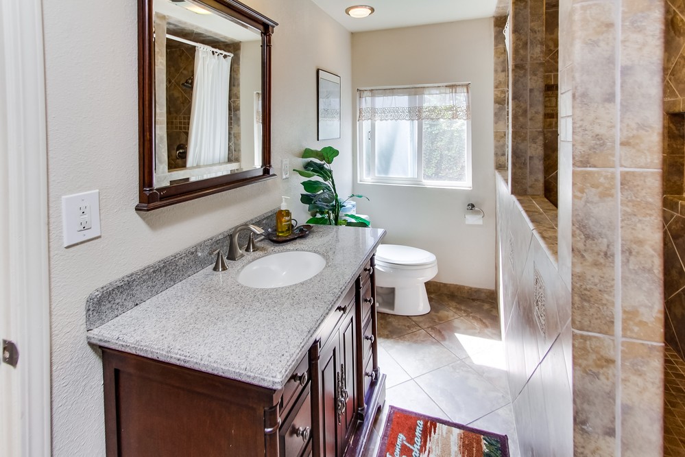 Virtual tour photo 25 of 48 for 1195 Sunset Cliffs Boulevard
