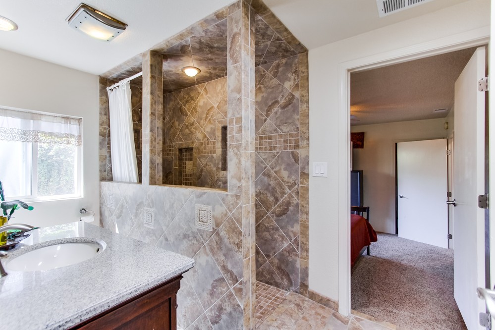 Virtual tour photo 26 of 48 for 1195 Sunset Cliffs Boulevard