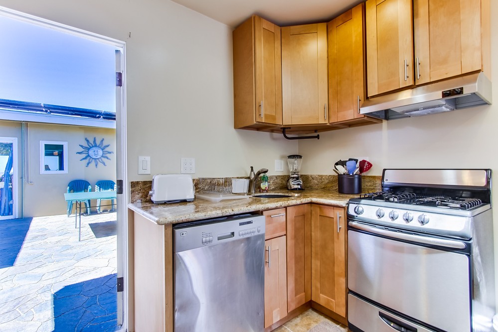 Virtual tour photo 31 of 48 for 1195 Sunset Cliffs Boulevard