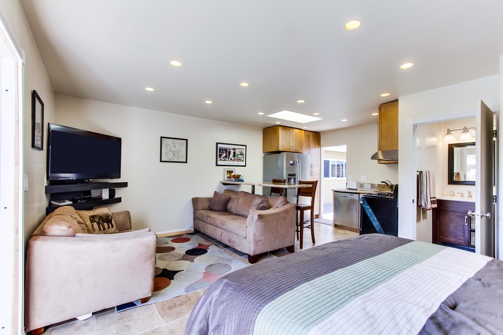 Virtual tour photo 32 of 48 for 1195 Sunset Cliffs Boulevard