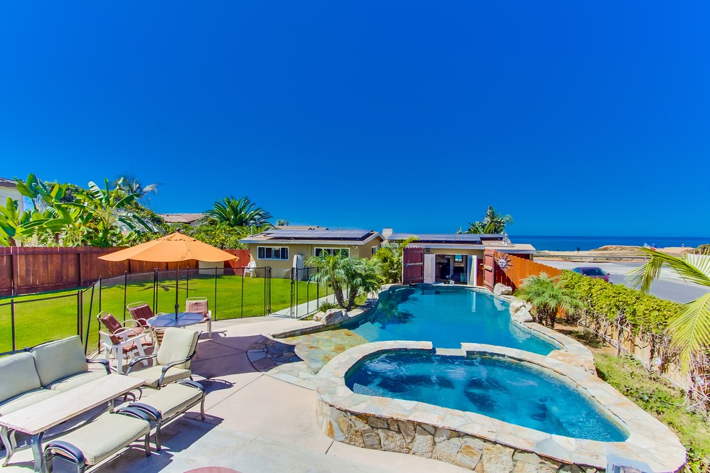 Virtual tour photo 46 of 48 for 1195 Sunset Cliffs Boulevard