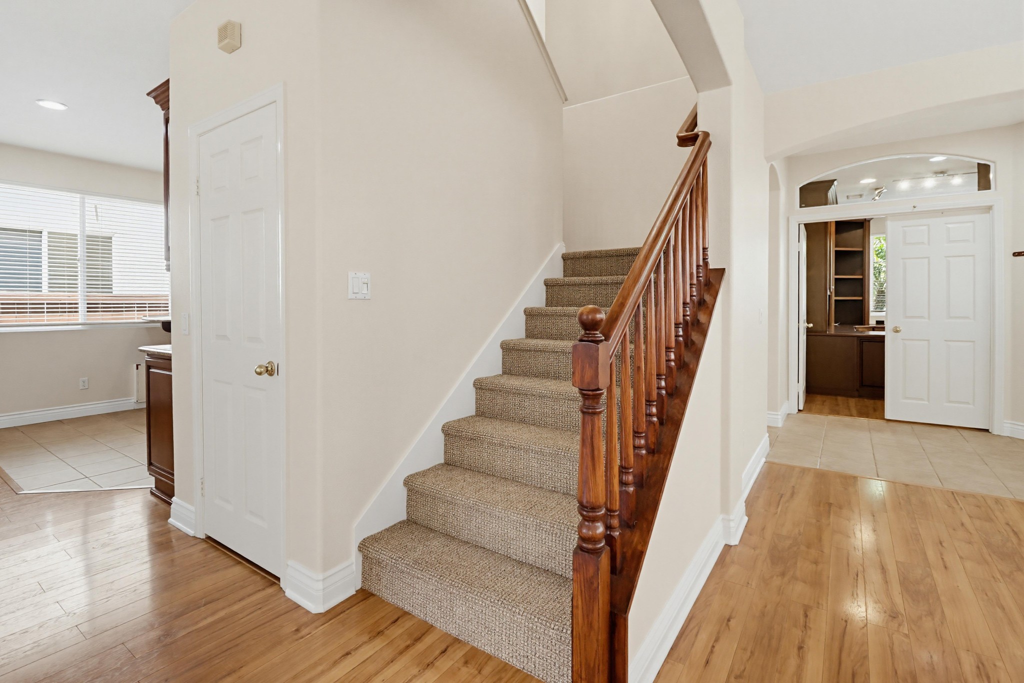 Virtual tour photo 11 of 61 for 11951 Cypress Valley Dr
