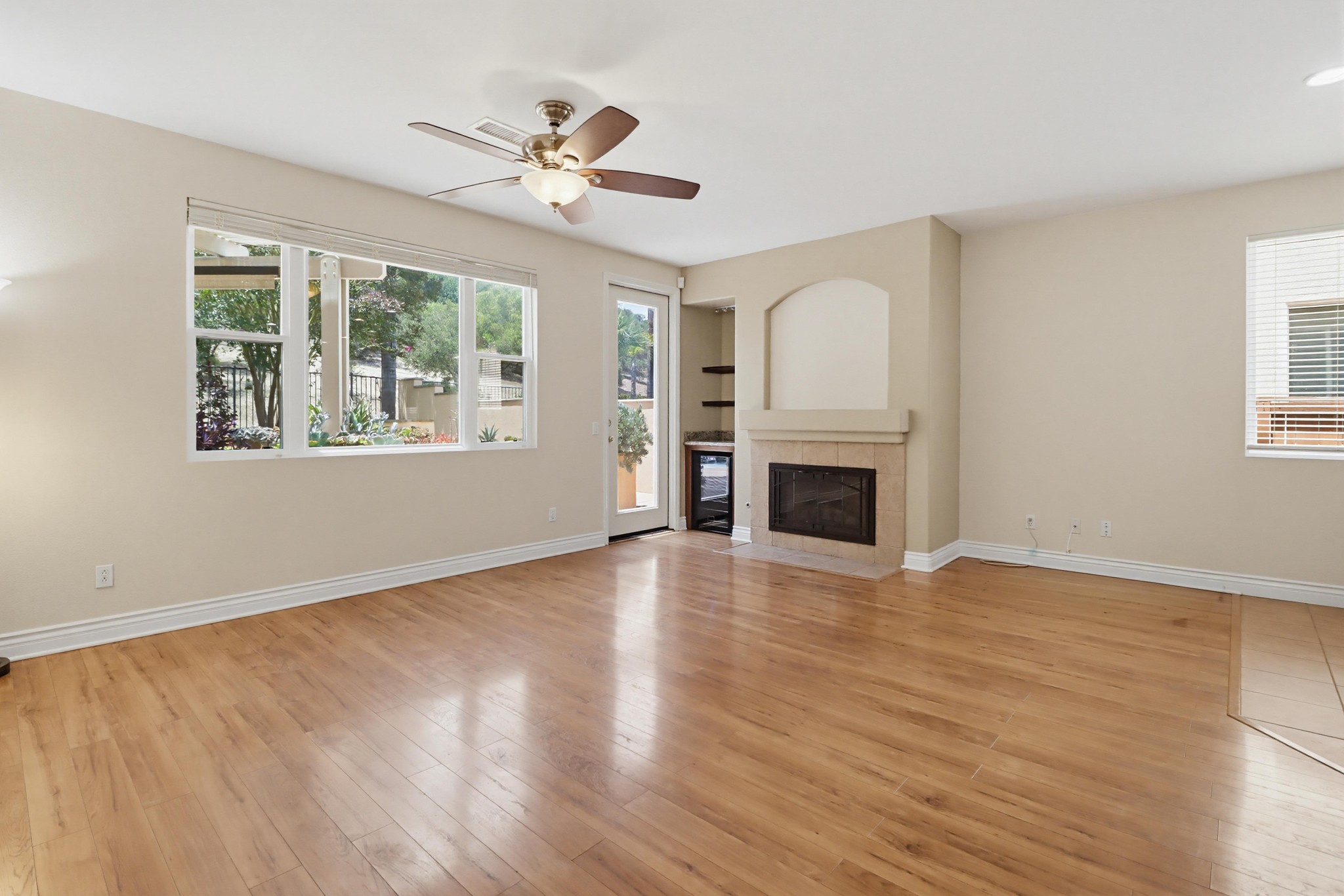 Virtual tour photo 12 of 61 for 11951 Cypress Valley Dr