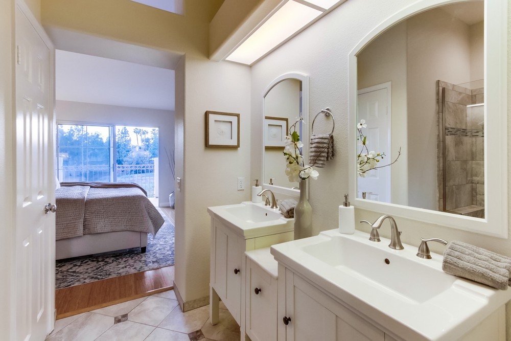 Virtual tour photo 34 of 66 for 11955 Tivoli Park Row