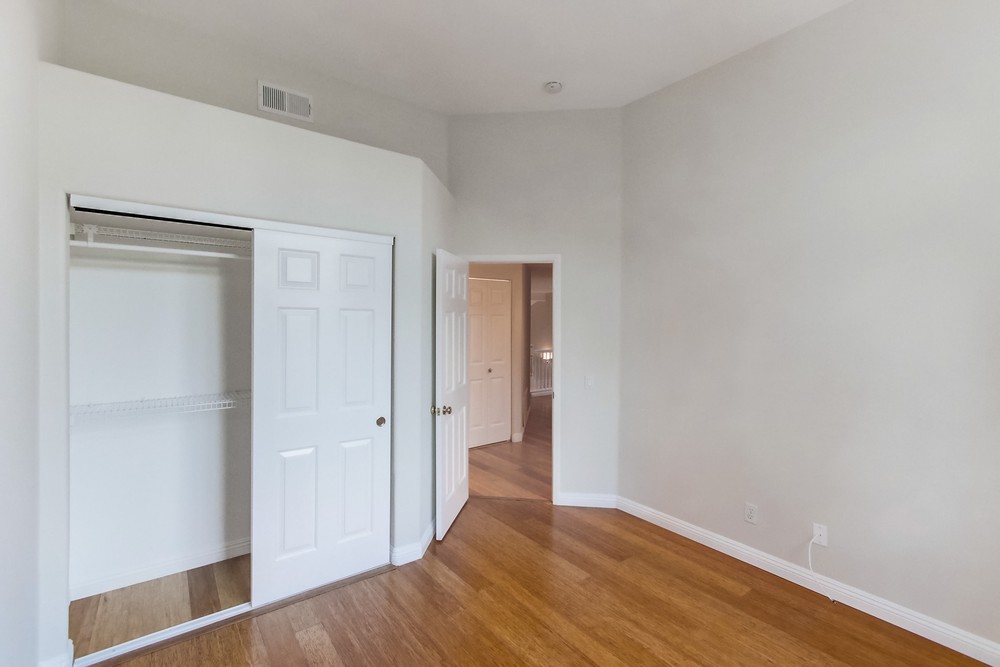 Virtual tour photo 52 of 66 for 11955 Tivoli Park Row