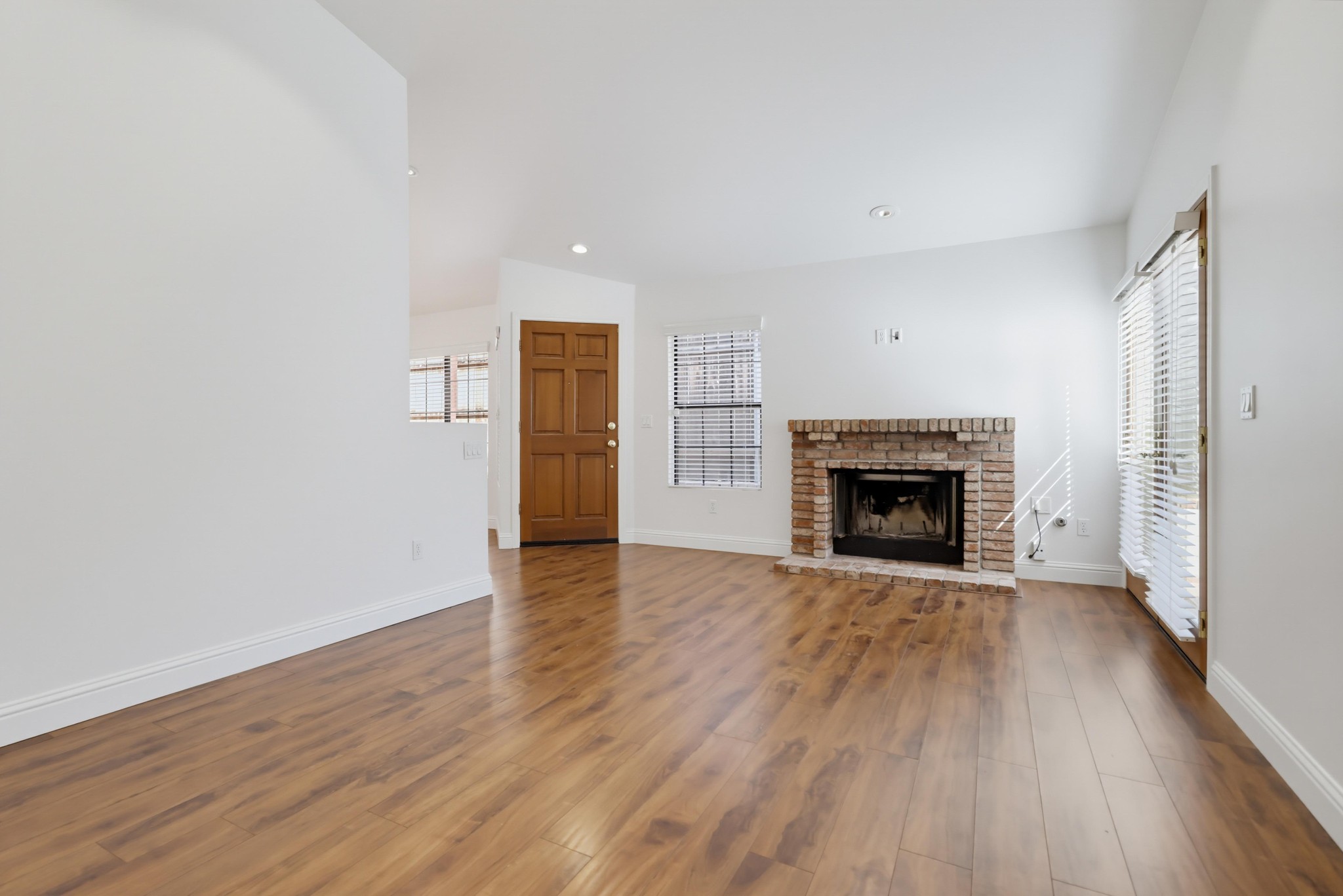 Virtual tour photo 10 of 55 for 11960 Calle Naranja