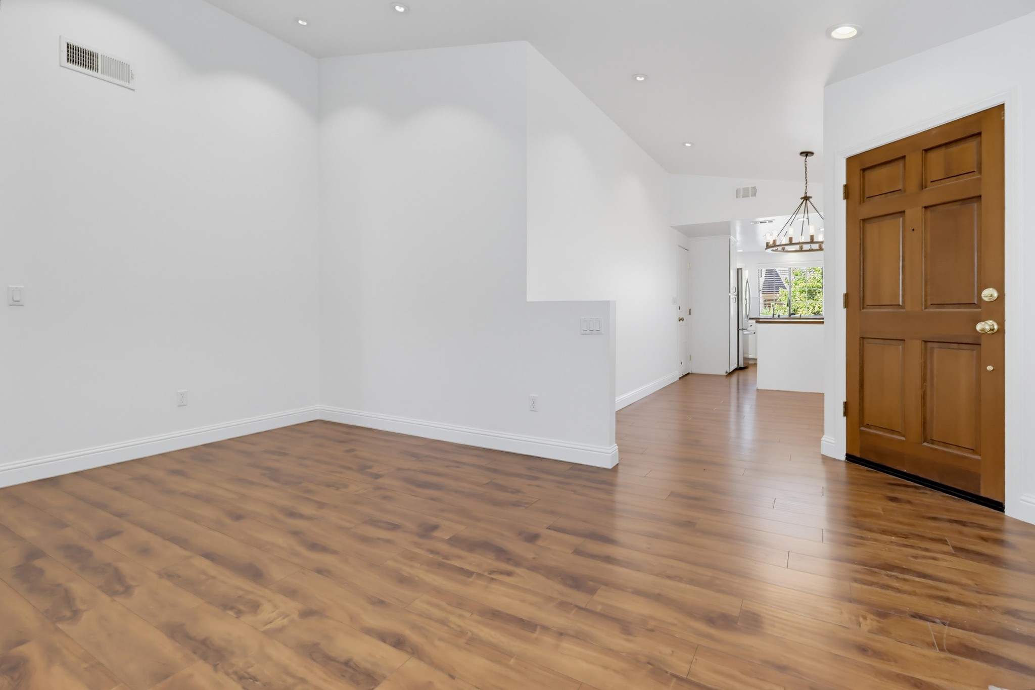 Virtual tour photo 13 of 55 for 11960 Calle Naranja