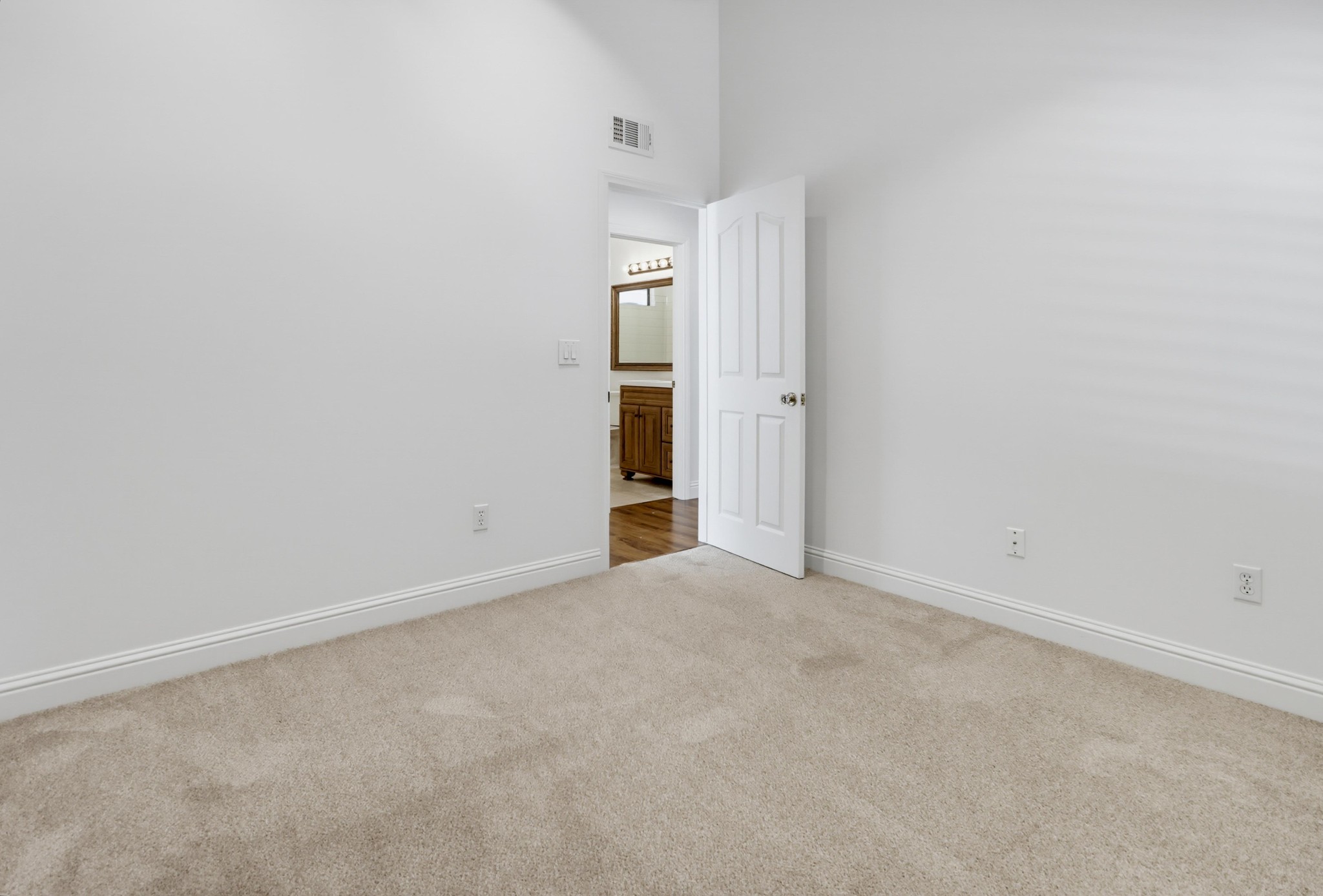 Virtual tour photo 32 of 55 for 11960 Calle Naranja