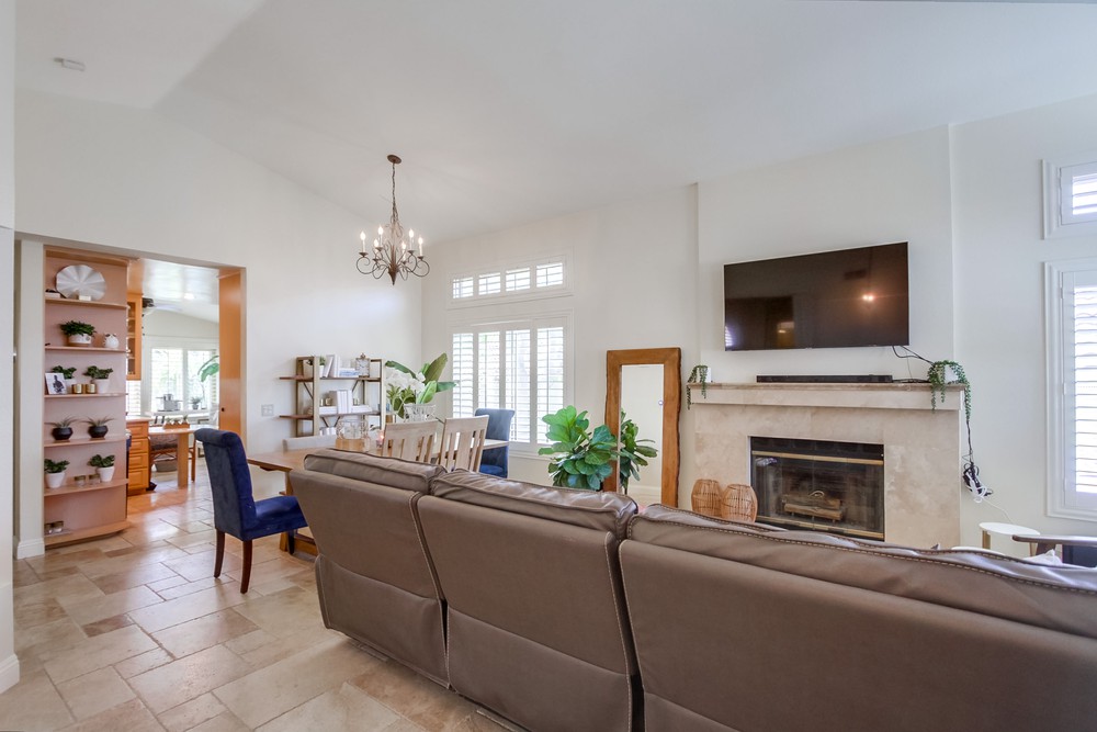 Virtual tour photo 7 of 52 for 11971 Caminito Ryone