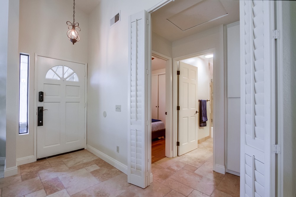 Virtual tour photo 32 of 52 for 11971 Caminito Ryone