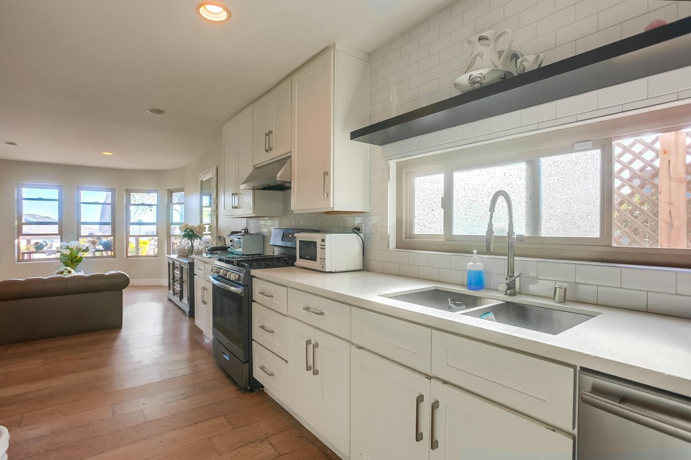 Virtual tour photo 25 of 56 for 1198 Van Nuys St