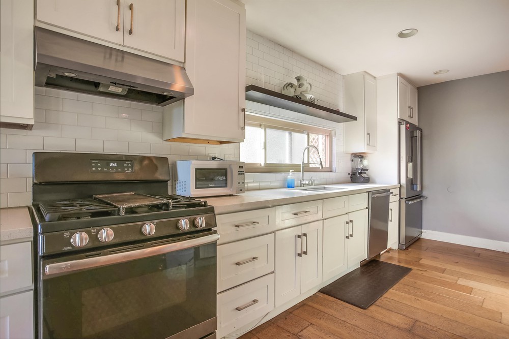 Virtual tour photo 26 of 56 for 1198 Van Nuys St