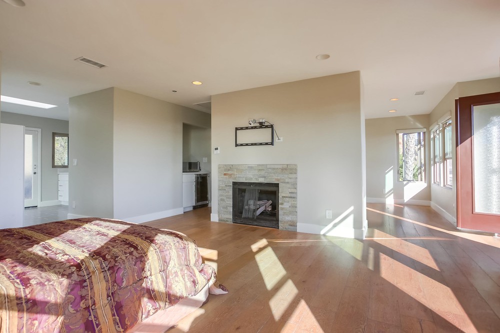 Virtual tour photo 30 of 56 for 1198 Van Nuys St