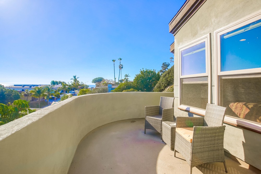 Virtual tour photo 49 of 56 for 1198 Van Nuys St