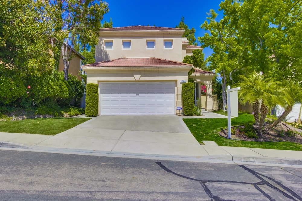 Virtual tour photo 3 of 58 for 11980 Brewster Ct
