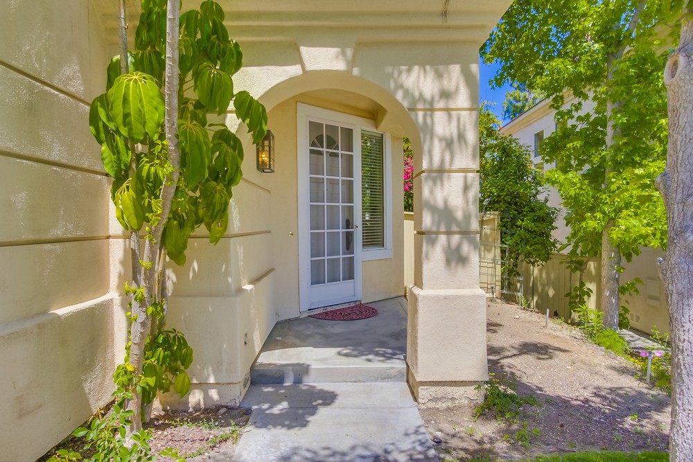 Virtual tour photo 7 of 58 for 11980 Brewster Ct