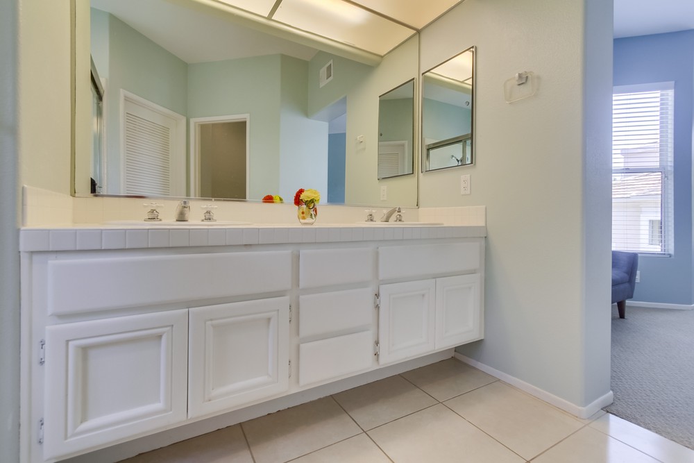 Virtual tour photo 40 of 58 for 11980 Brewster Ct