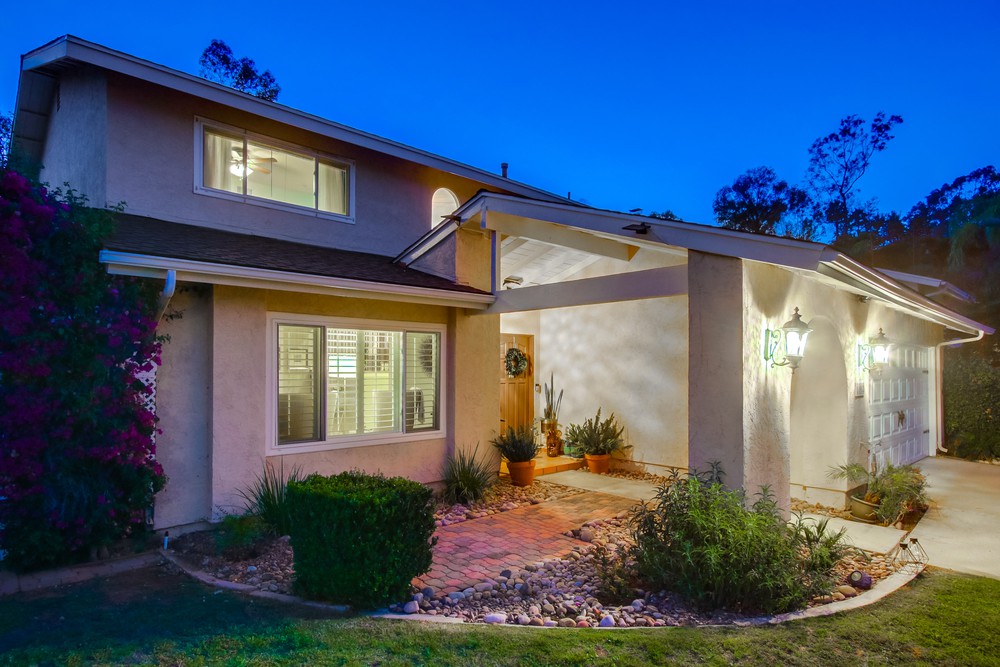 Virtual tour photo 4 of 52 for 11982 Handrich Dr
