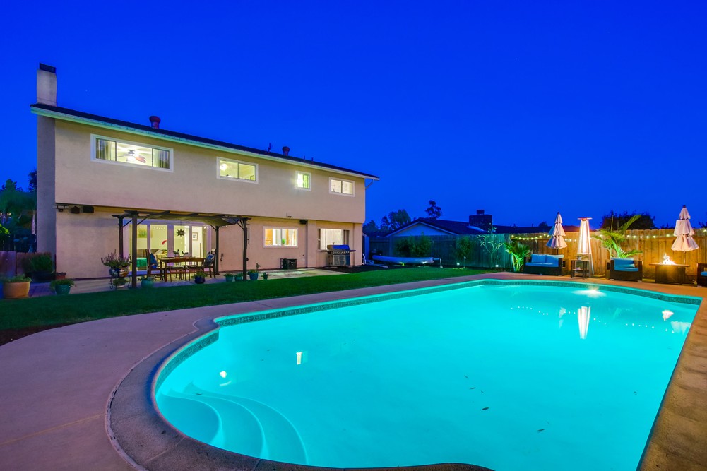 Virtual tour photo 8 of 52 for 11982 Handrich Dr