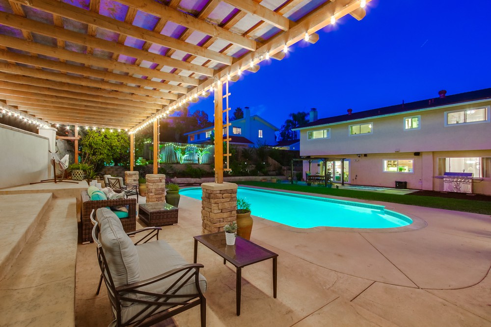 Virtual tour photo 9 of 52 for 11982 Handrich Dr