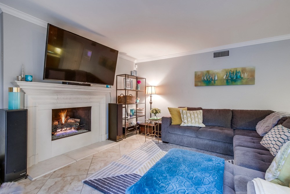 Virtual tour photo 23 of 52 for 11982 Handrich Dr