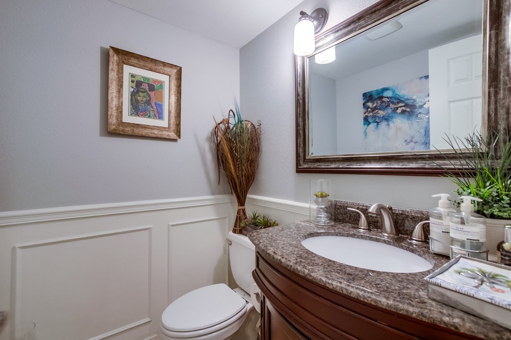 Virtual tour photo 25 of 52 for 11982 Handrich Dr