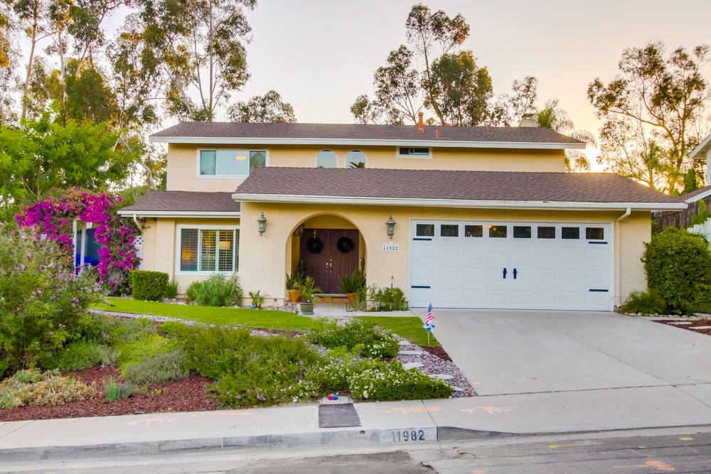 Virtual tour photo 43 of 52 for 11982 Handrich Dr