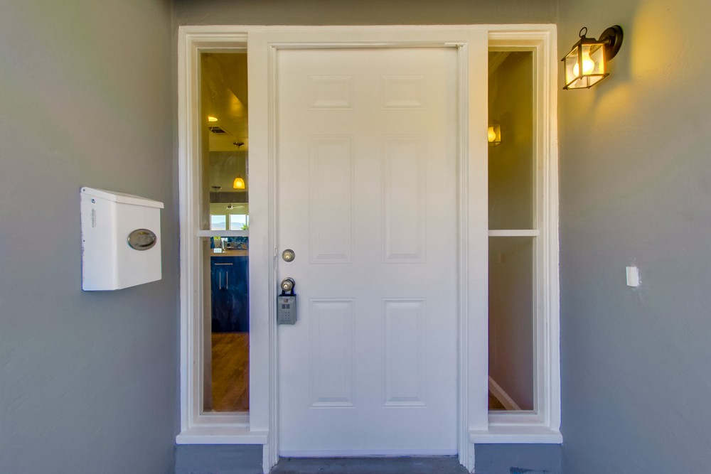 Virtual tour photo 9 of 50 for 11982 Lomica Dr