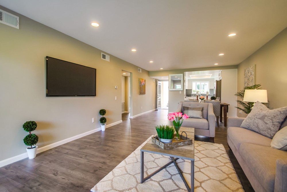 Virtual tour photo 13 of 43 for 11984 Rancho Bernardo Rd E