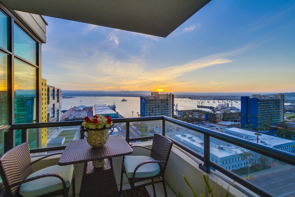 Virtual tour photo 23 of 39 for 1199 Pacific Hwy #1506