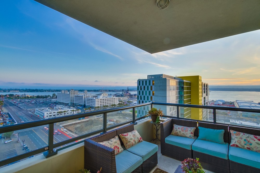 Virtual tour photo 13 of 39 for 1199 Pacific Hwy #1506