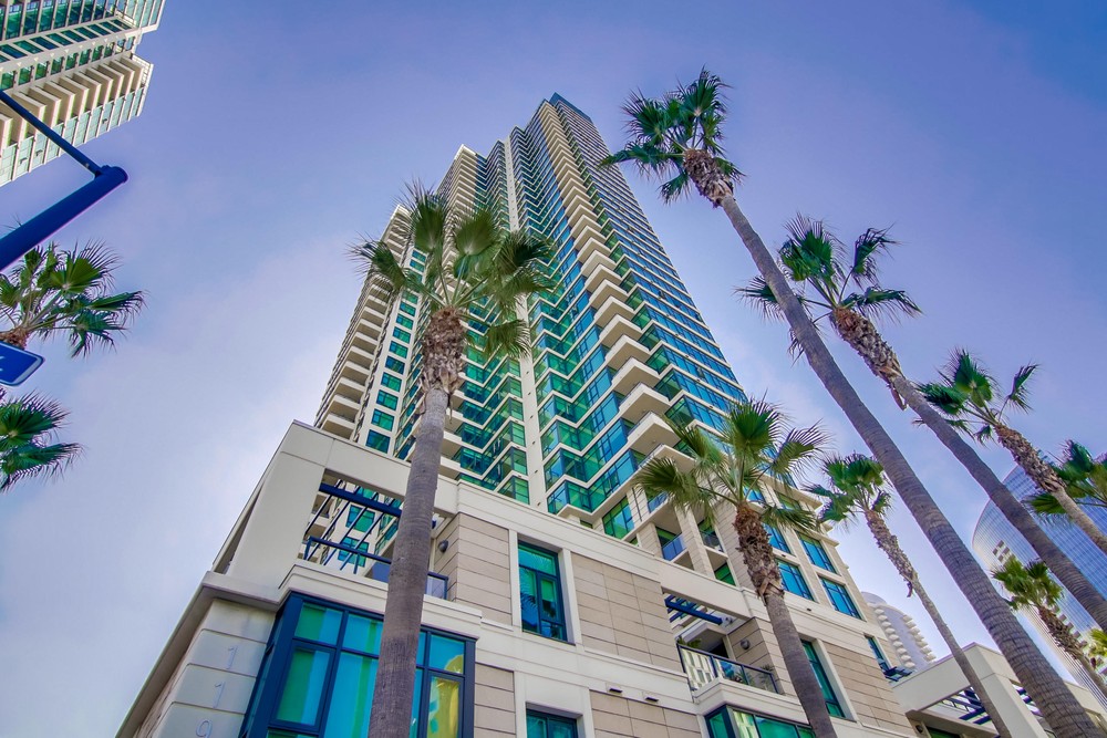 Virtual tour photo 6 of 53 for 1199 Pacific Hwy