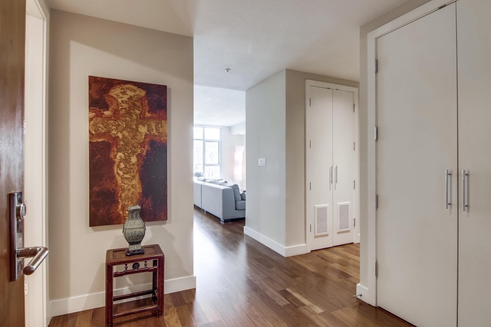 Virtual tour photo 7 of 53 for 1199 Pacific Hwy