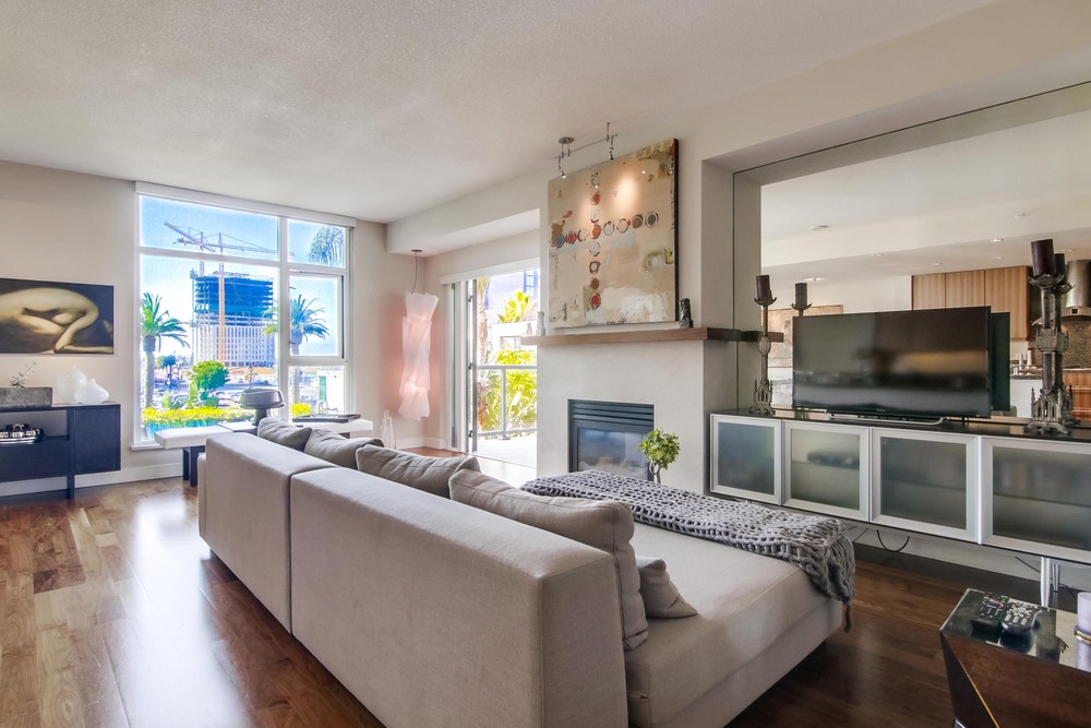 Virtual tour photo 8 of 53 for 1199 Pacific Hwy