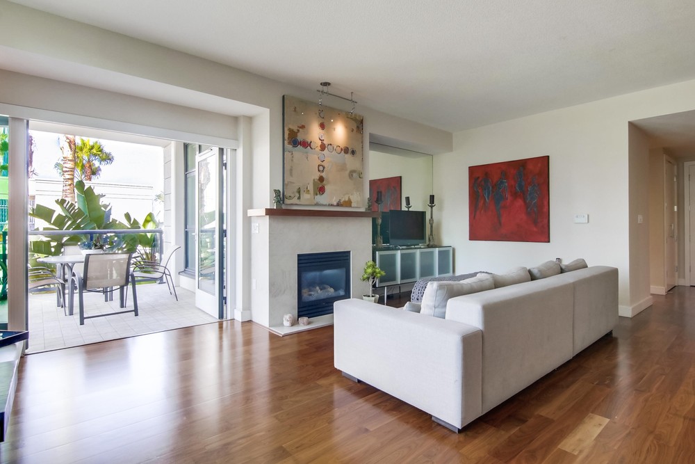 Virtual tour photo 11 of 53 for 1199 Pacific Hwy