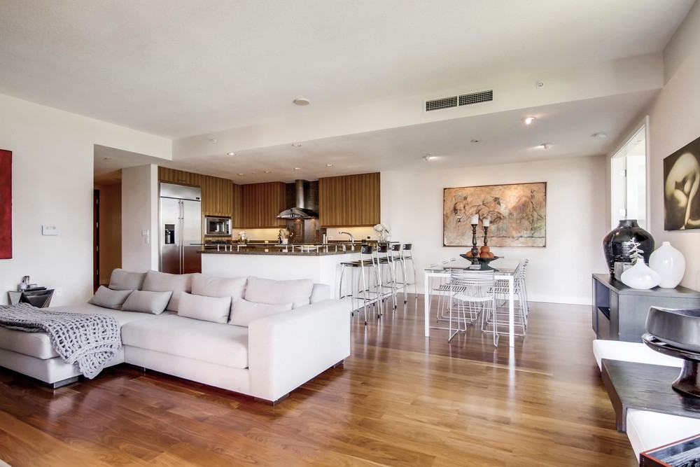 Virtual tour photo 15 of 53 for 1199 Pacific Hwy