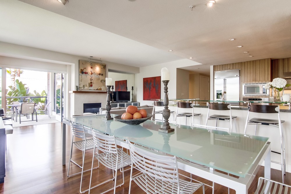 Virtual tour photo 17 of 53 for 1199 Pacific Hwy